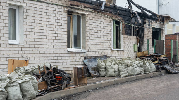 24/7 Emergency Smoke Damage Removal experts in Clinton, MO